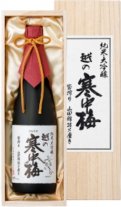越の寒中梅　純米大吟醸　木箱入