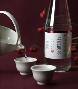 上善如水　純米吟醸　プレミアム